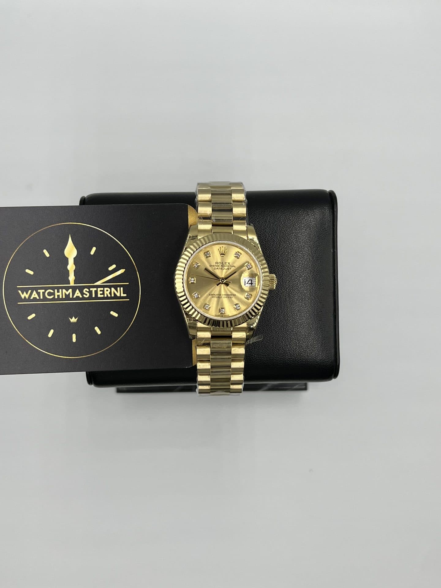 Datejust lady gold diamonds